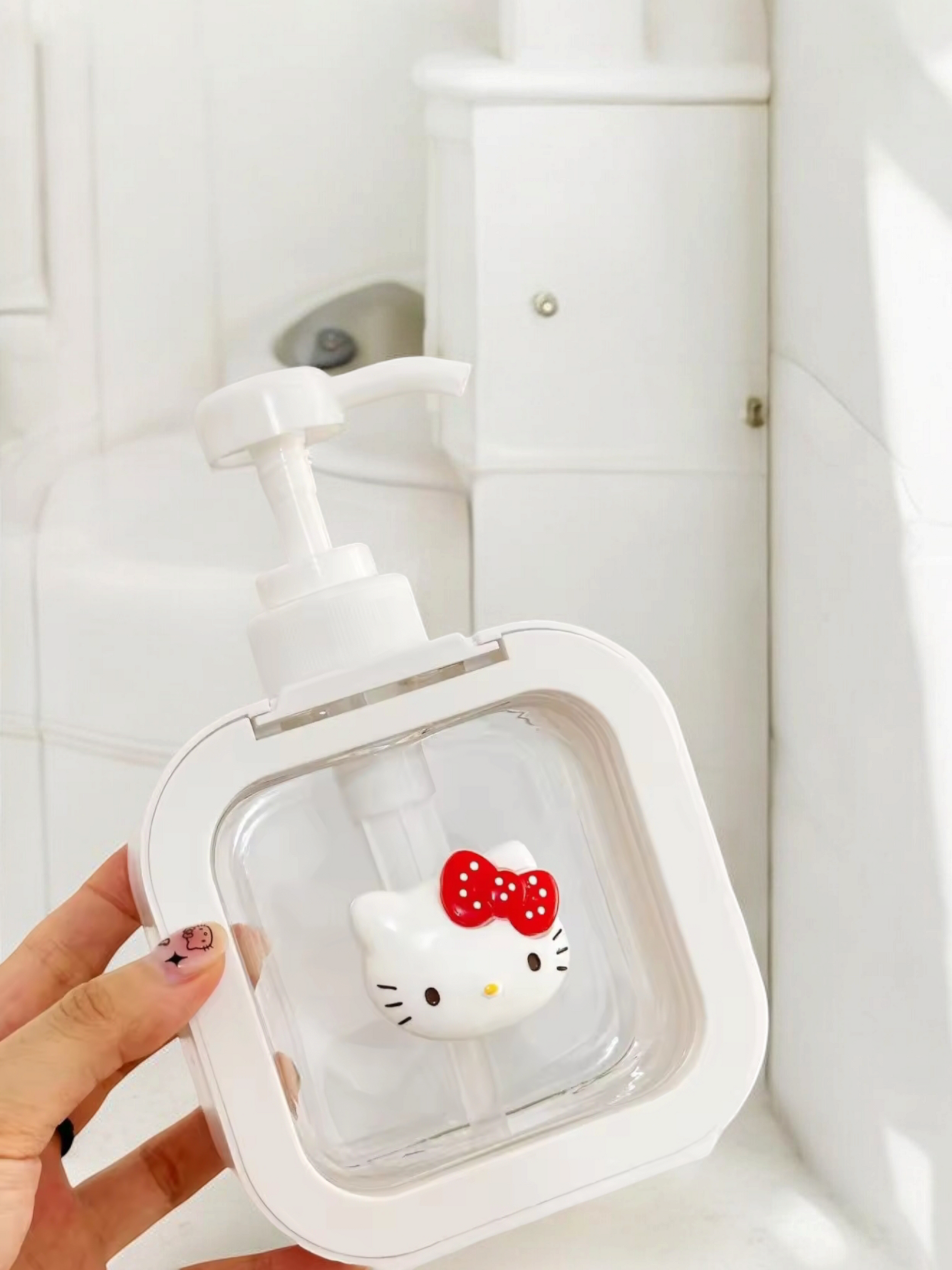 Dispensador de jabón hello Kitty - 1